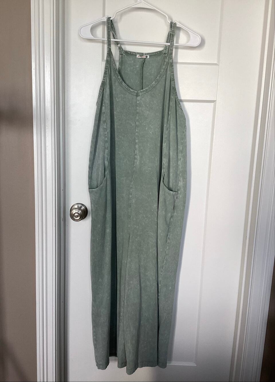 Sundry Sage Mineral Wash Slouchy Jumpsuit wide leg womens size medium? boho